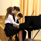 Kamarazenei versenyt rendeztek