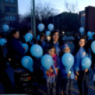 Séta a kékbe borult Autista házhoz