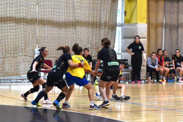 Ceglédi Kék Cápák junior - Gyömrő VSK 13 - 26 (6-13)