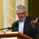 Újabb találkozások