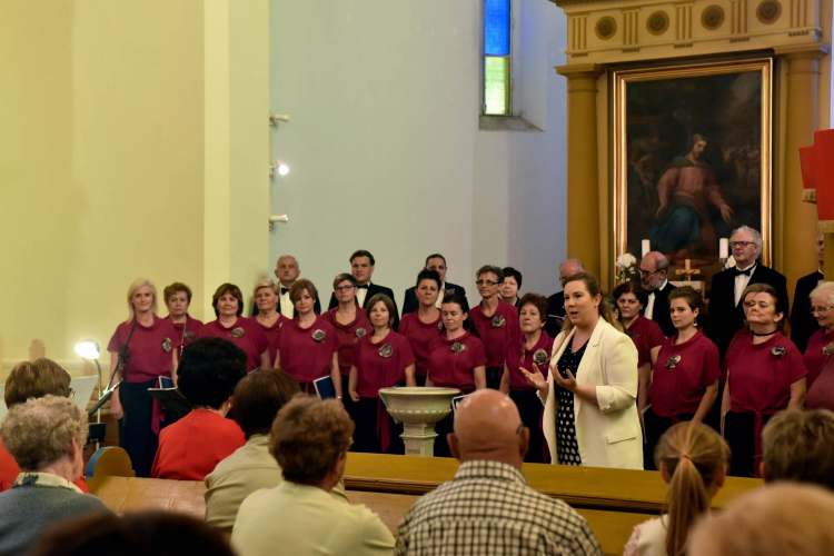 Pünkösdi hangversenyre várta a kórusmuzsika kedvelőit a Kardos Pál Pedagógus Énekkar