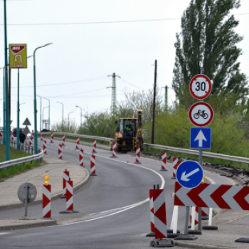 Megkezdődött a kerékpársávok és a kerékpárút építése