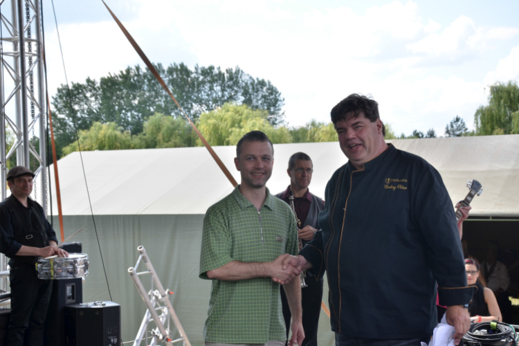 Ahol még a lovak is asztalhoz ülnek...