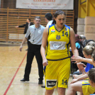 CEGLÉDI EKK–PINKK PÉCSI 424 64–75 