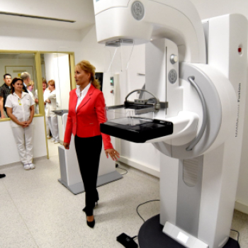 Új, korszerű röntgen gépek Cegléden