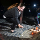 A hősök emlékéért égtek a gyertyák