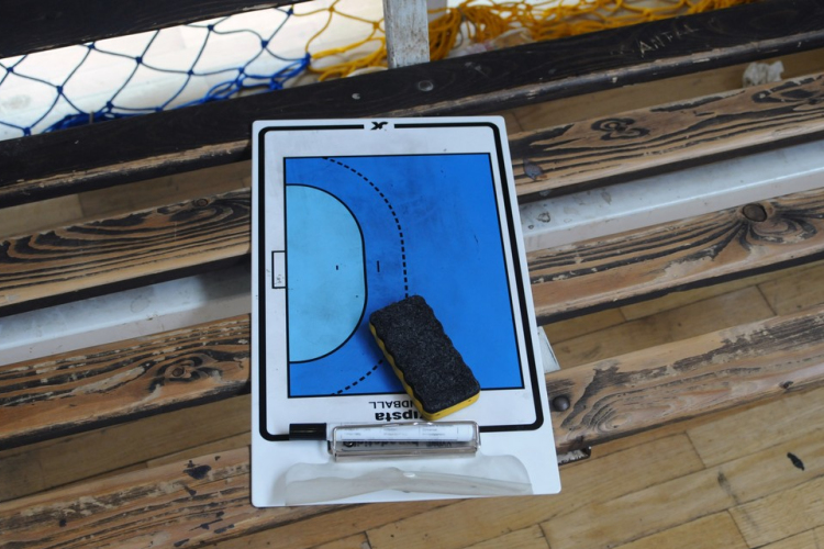 Nem borult a papírforma