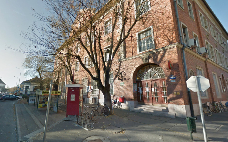 [Kedden] lezárják a posta előtti járdaszakaszt 