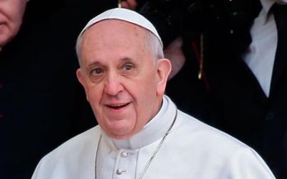 Békét kért a világnak Ferenc pápa