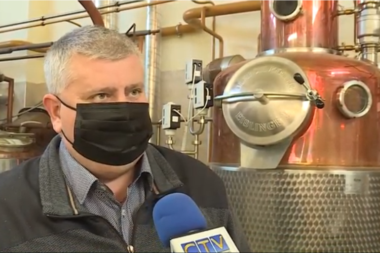 Adómentes a pálinkafőzés