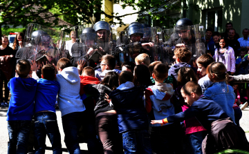 Nyílt napot tartottak a Ceglédi Rendőrkapitányságon