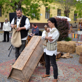 Régi idők piacztere