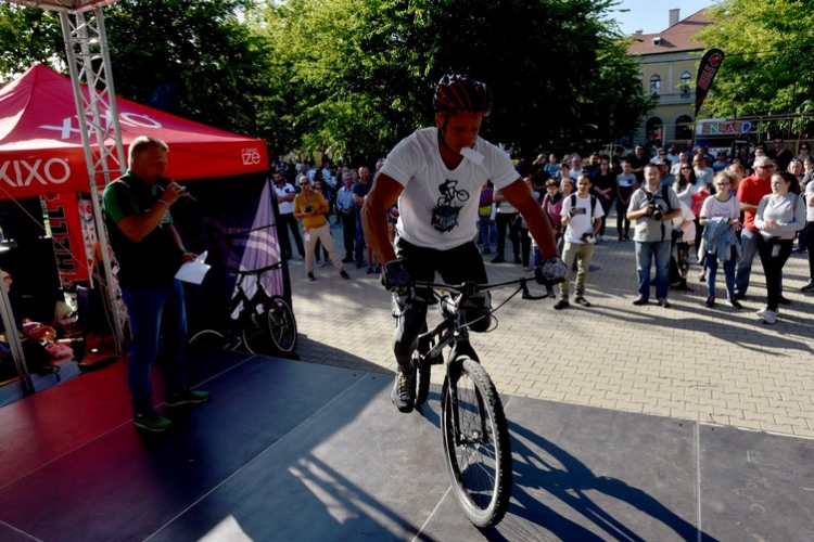 Országos triál bajnokság Cegléden