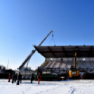 Bontják a lelátót