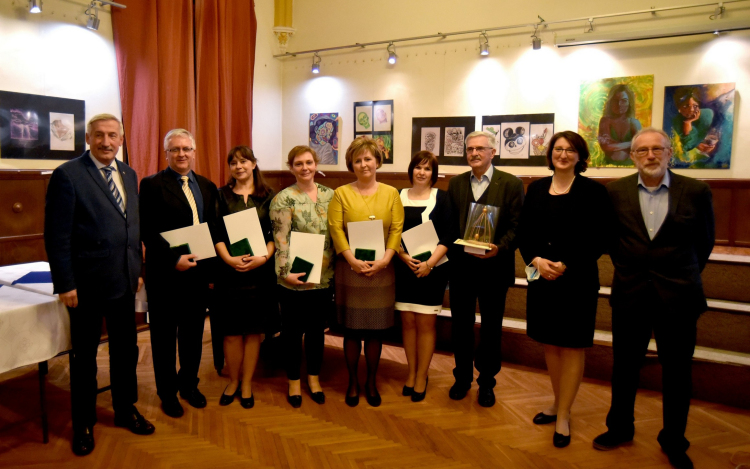 Átadták az Év Tanára elismeréseket