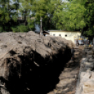 Városi Strandfürdő - csempézés-kerítés bontás