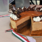 Cegléden is bemutatták az ország tortáját