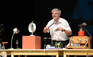 A WC-lánc kígyó magyarázata