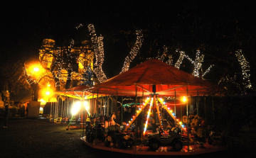 Fedett jégpálya és szabadtéri szilveszter