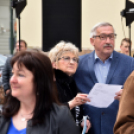 Éneklés a TV torony kilencedik emeletének teraszáról