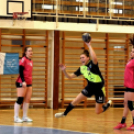 Megint nyertek a felnőttek