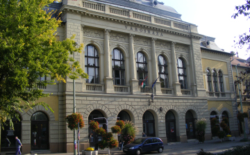 Új iroda és névváltozás