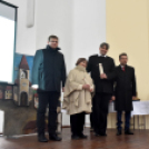 Együtt szaval a nemzet Cegléden