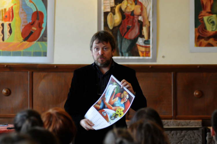 Kiállítás a gimnáziumban