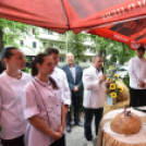 Cegléden is bemutatták az ország tortáját