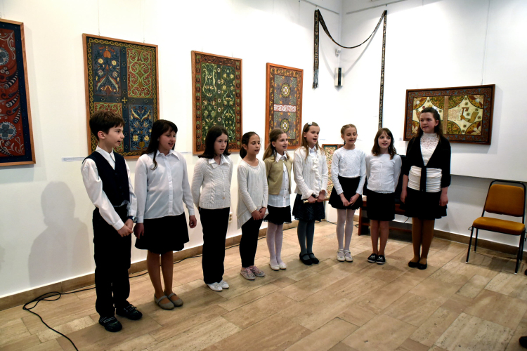 Virágom, virágom című kiállítás megnyitója a Ceglédi Galériában