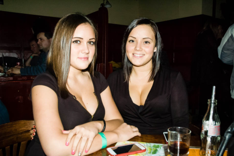 2014-12-06 FEEL THE BEACH TOUR