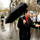 Esőben is kampányoltak Cegléden