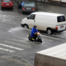 Senki sem úszta meg... 