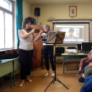 Interaktív hangszerbemutató