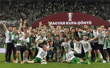 Sorozatban harmadszor nyert kupát a Ferencváros