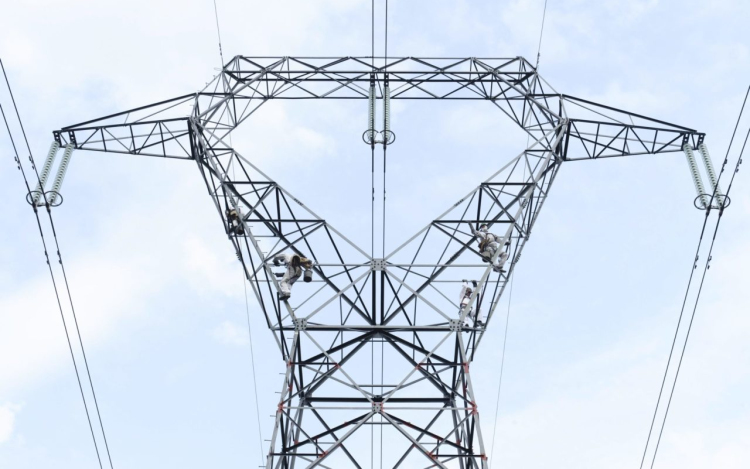 Pert nyertek a civilek - nem kezdődhet el a 400 KV-os távvezeték kiépítése