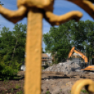 Városi Strandfürdő - Hol strand állott, most kőhalom... 