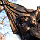 A doni tragédia áldozataira emlékeztek