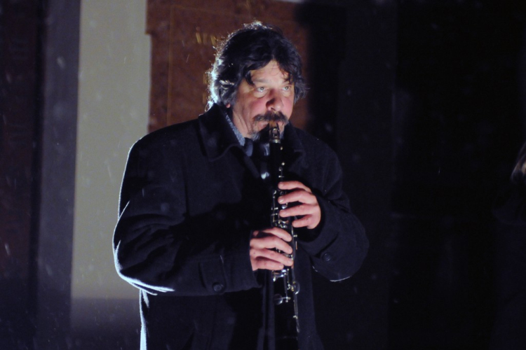 Március idusának előestéje