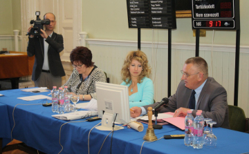 Szabályoznák Cegléden a közösségi együttélést