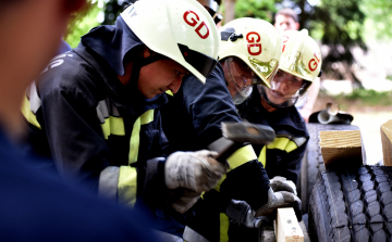 Lánglovagok versenye 