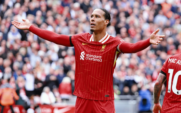 Premier League - Újabb győzelmével a bajnoki cím kapujában a Liverpool