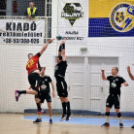 Csúcsrangadó a listavezető ellen