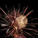 Az esti tűzijáték képekben