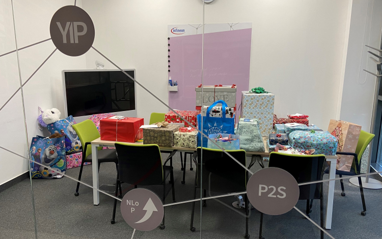 Ünnepi jókívánságok