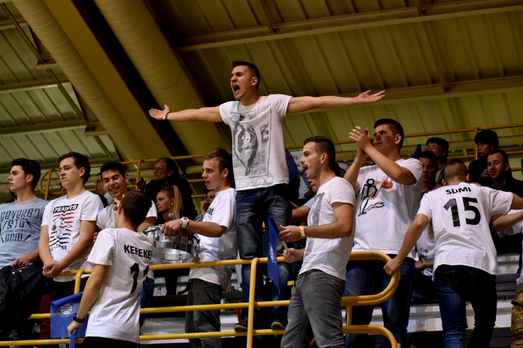 CEGLÉDI EKK – KSC Szekszárd 62 – 56