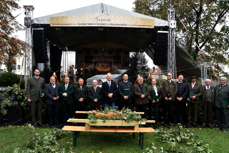 Ünnepeltek a vadászok