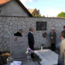 Emléktábla a ceglédi áldozatokért