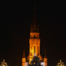 Gyönyörű karácsonyi fénybe borult a Szabadság tér