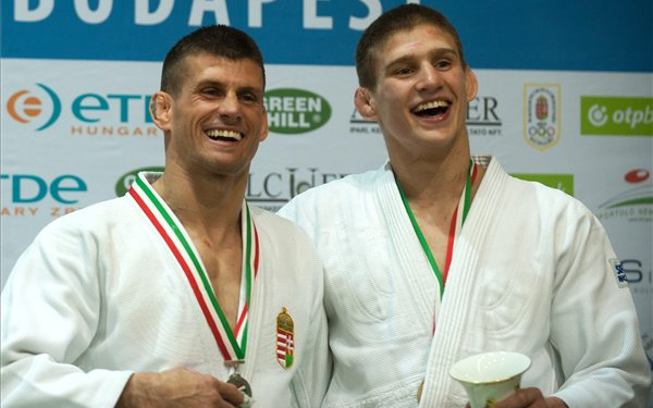 Támogatás az Ungvári fivéreknek